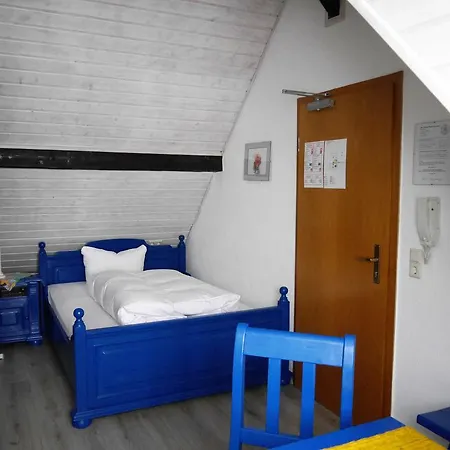 Hotel-Gasthof-Destille-Eisenbahn-2